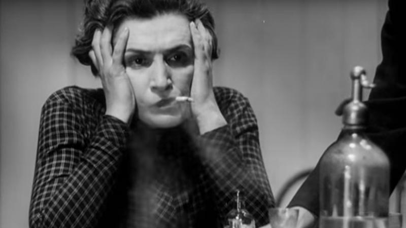 Наталья Ефрон в роли Фанни Каплан в фильме «Ленин в 1918 году»/ Фото: Pr Scr youtube.com/ Киноконцерн «Мосфильм»