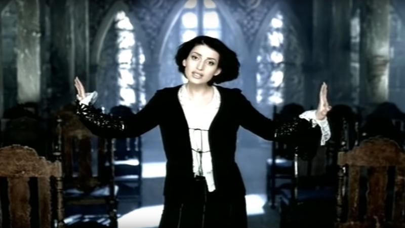 Кадр из клипа / Фото: Pr Scr youtube.com/ ЖАСМИН
