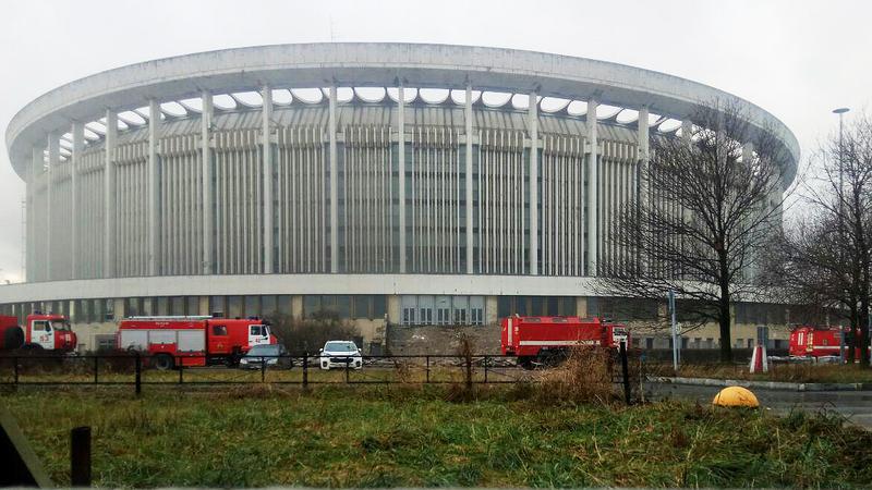 Скк высоцкого. СКК Октябрьский Кемерово. СКК Октябрьский внутри Кемерово. СКК Октябрьский Кемерово внутри 2000 год. СКК Октябрьский Кемерово история.