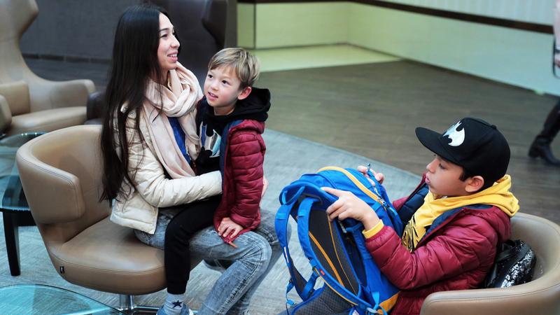  Юлия Шик с детьми/ Фото: пресс-служба Законодательного Собрания