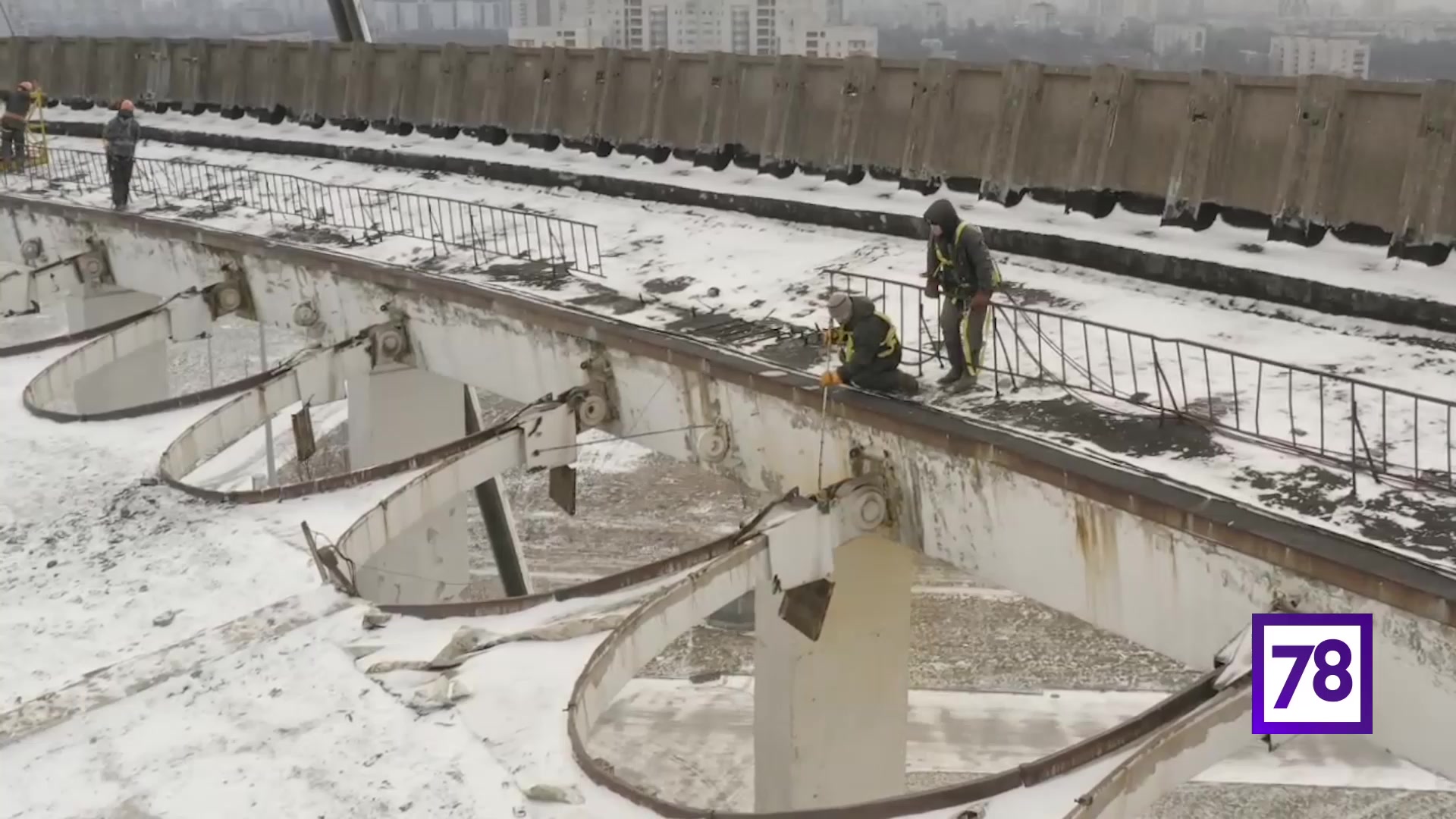 Обрушение крыши СКК Петербургский