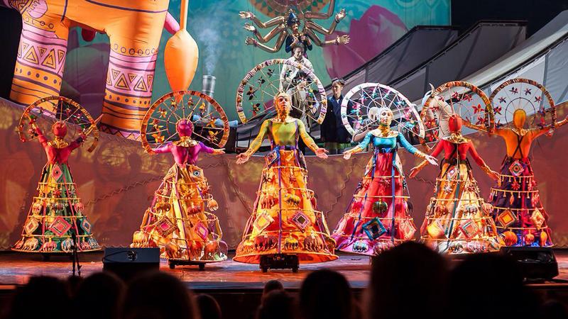 Сцена из спектакля 