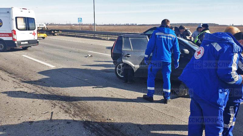 В результате дтп отец киселев и его взрослый сын получили тяжелые ранения