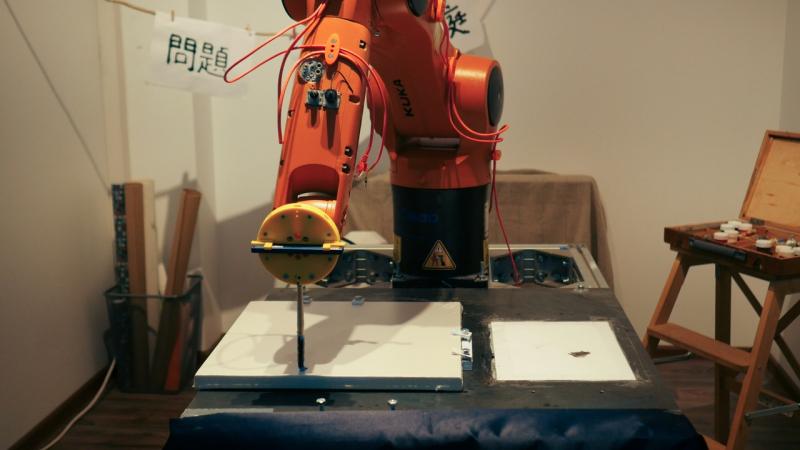 Автономный робот-художник/ Фото: пресс-служба ИТМО