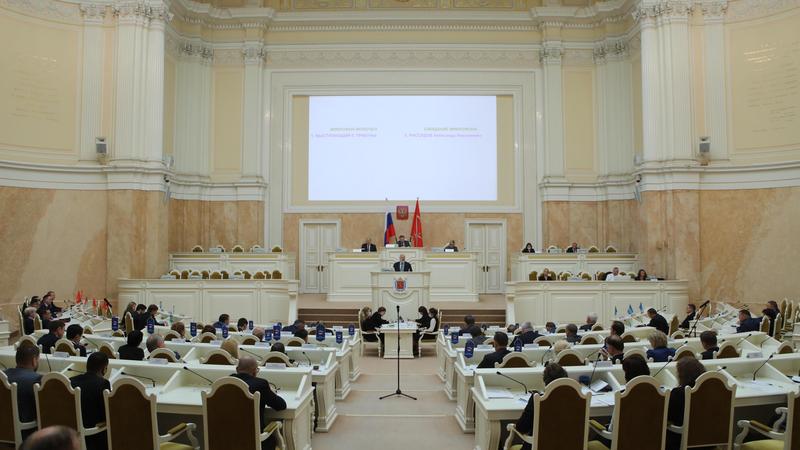 Фото: пресс-служба Законодательного Собрания Санкт-Петербурга