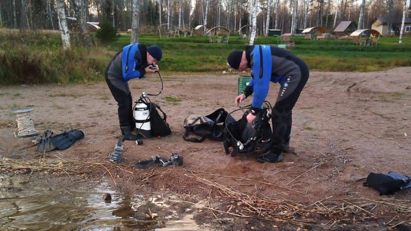 в ленобласти отец. в ленобласти отец. в ленобласти отец. бабы в квартире. обыски гатчина.