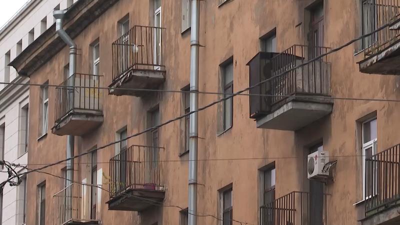 Что делать, если постоянно заливает балкон?