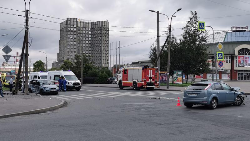 Перекресток ул народного ополчения 24 фото Суд вынес приговор пьяному водителю, устроившему массовое ДТП на Народного Ополч