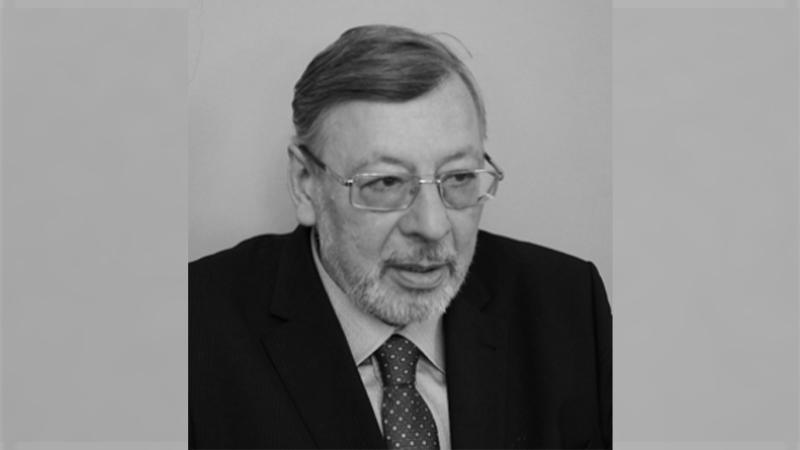 Лисино-корпус музей леса. Зеленова анна ивановна павловск памятник. Синдаловский скончался. Петербургские писатели. Петербургский краевед.