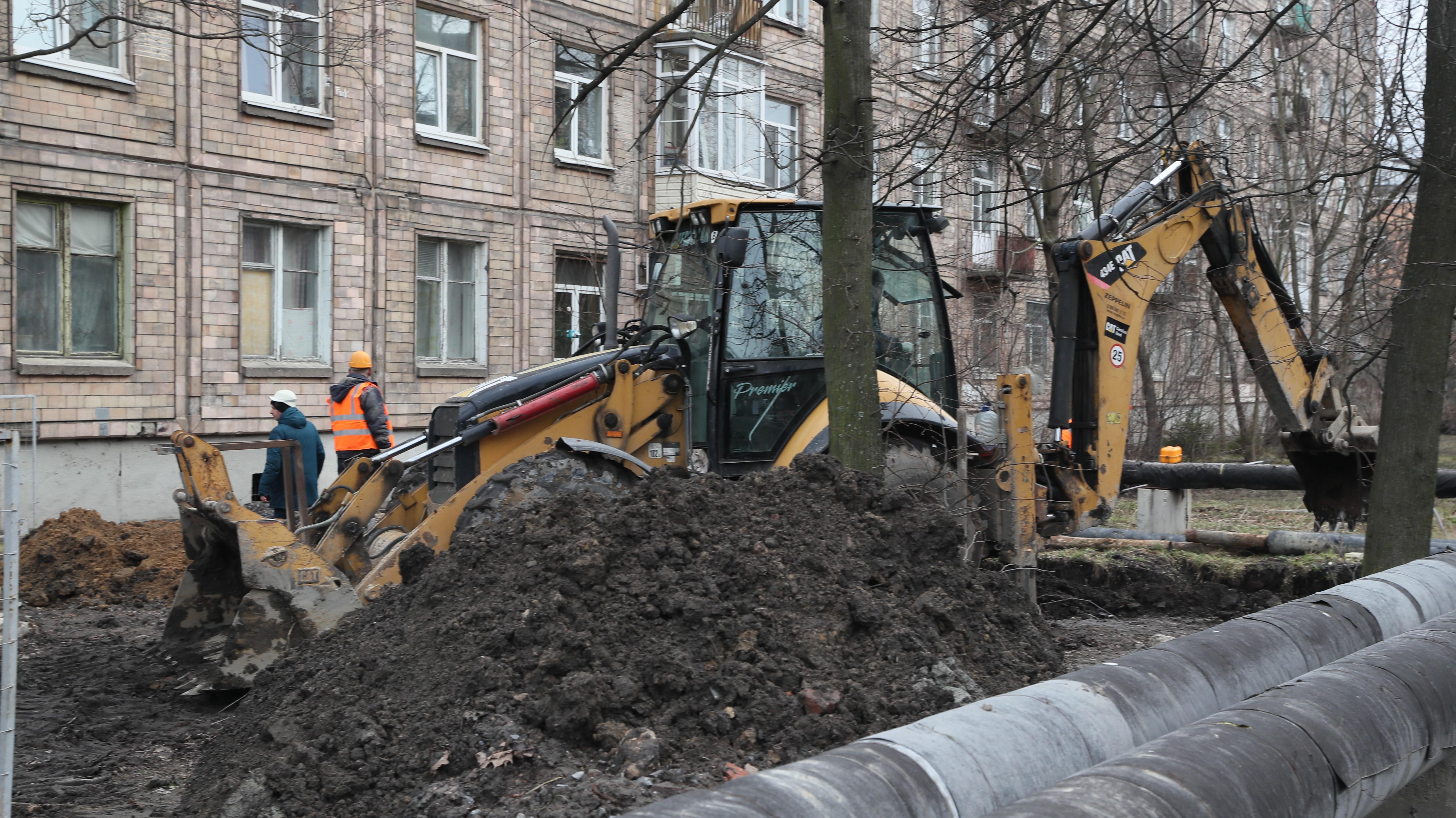 В квартале Ржевка-Пороховые началась реконструкция тепловых сетей