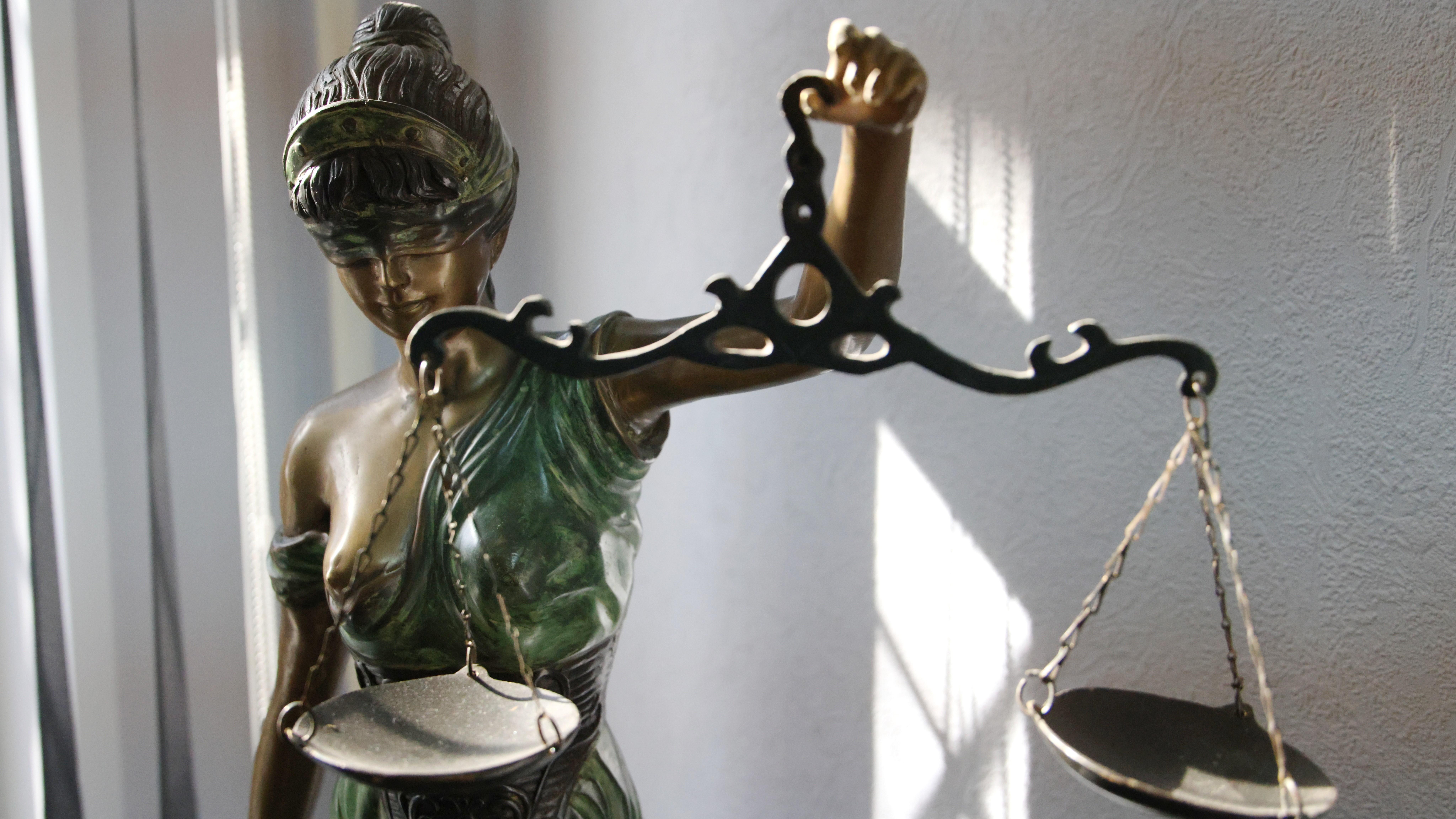 правосудие бессильно