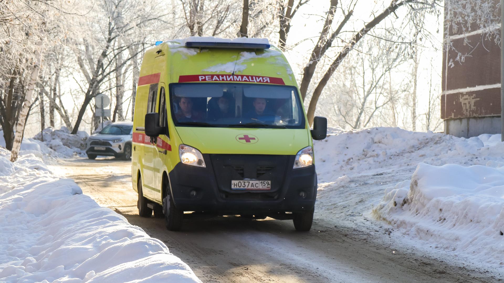 92-летнюю пациентку госпитализировали с травмами из Боткинской больницы