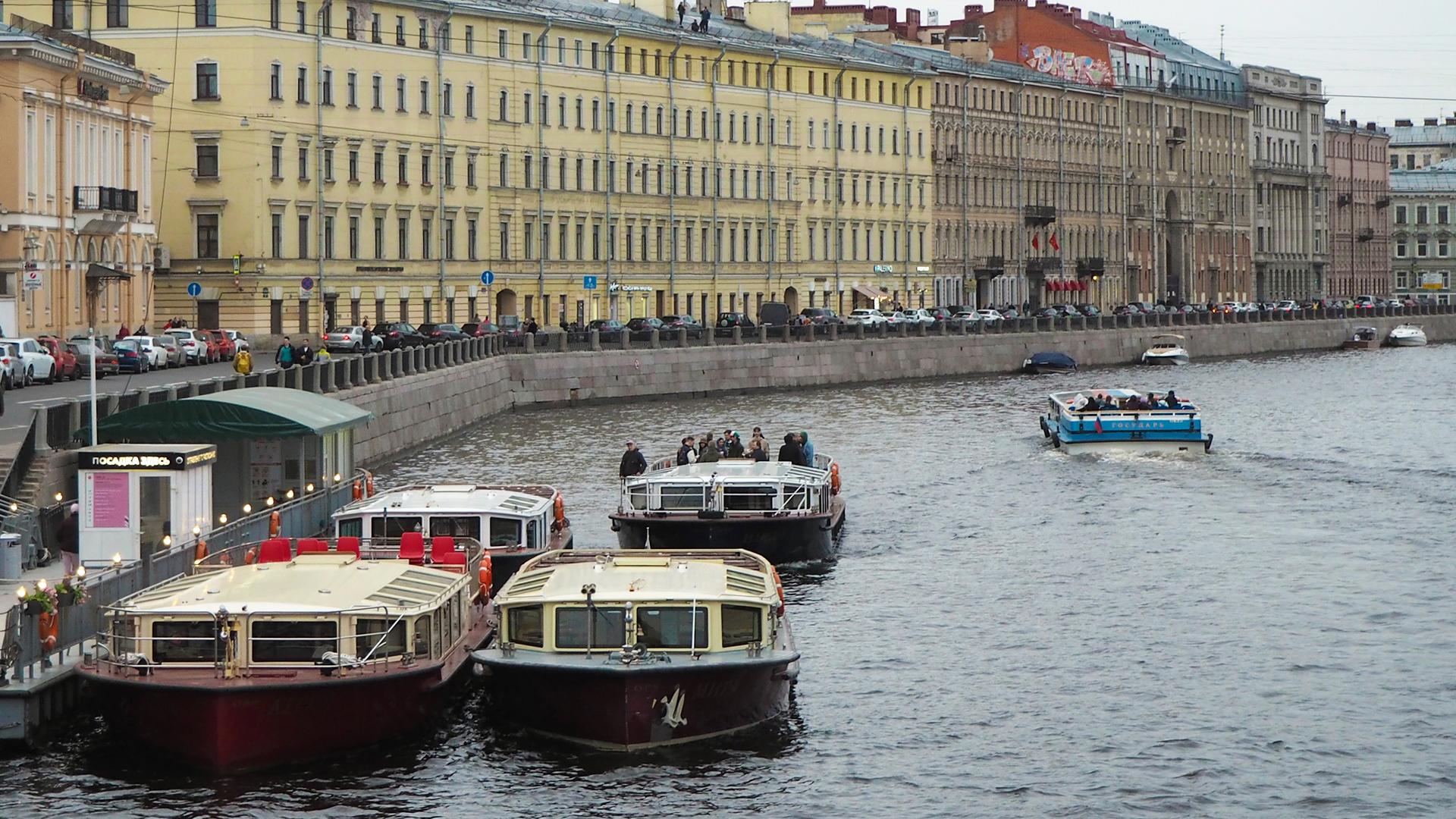 по рекам и каналам санкт петербурга