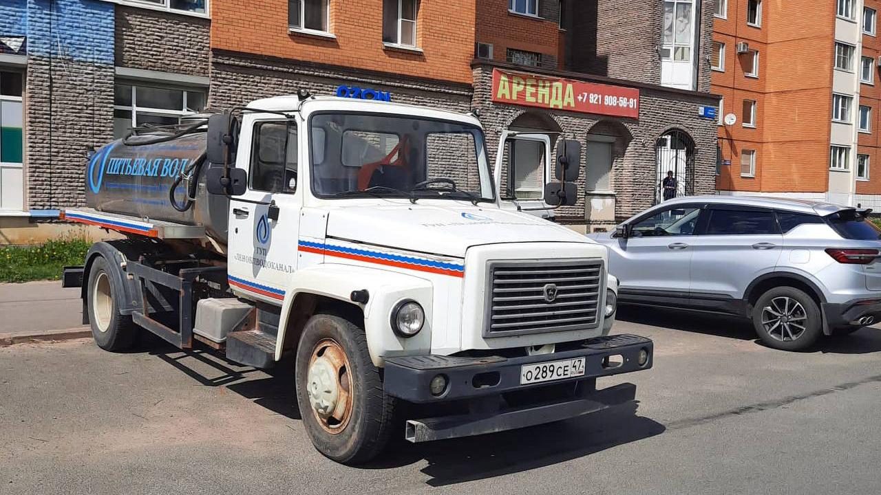 Названы причины ухудшения качества водопроводной воды в Киришах