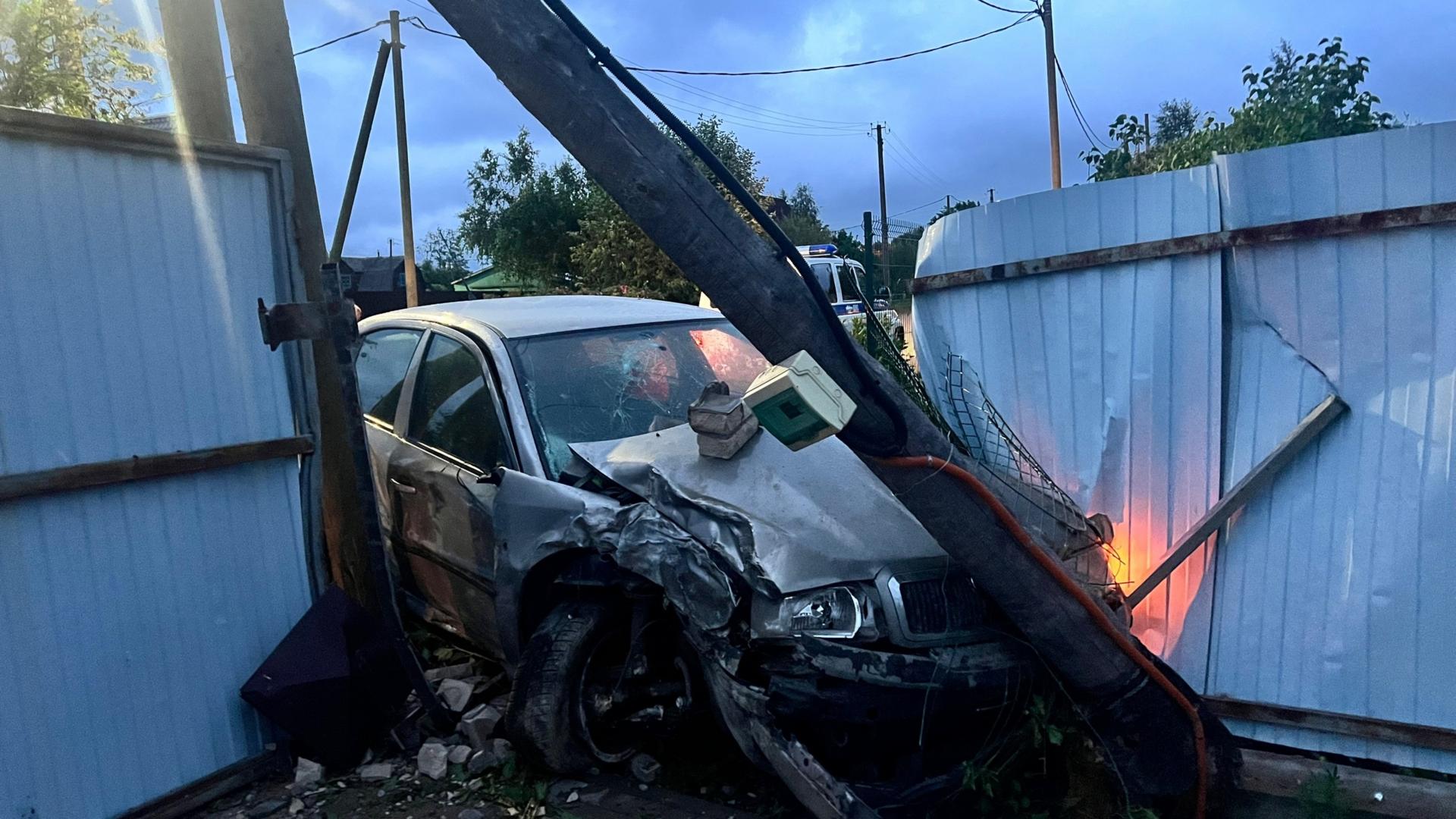 ДТП с «перевёртышем» в западном Мурино попало на видео