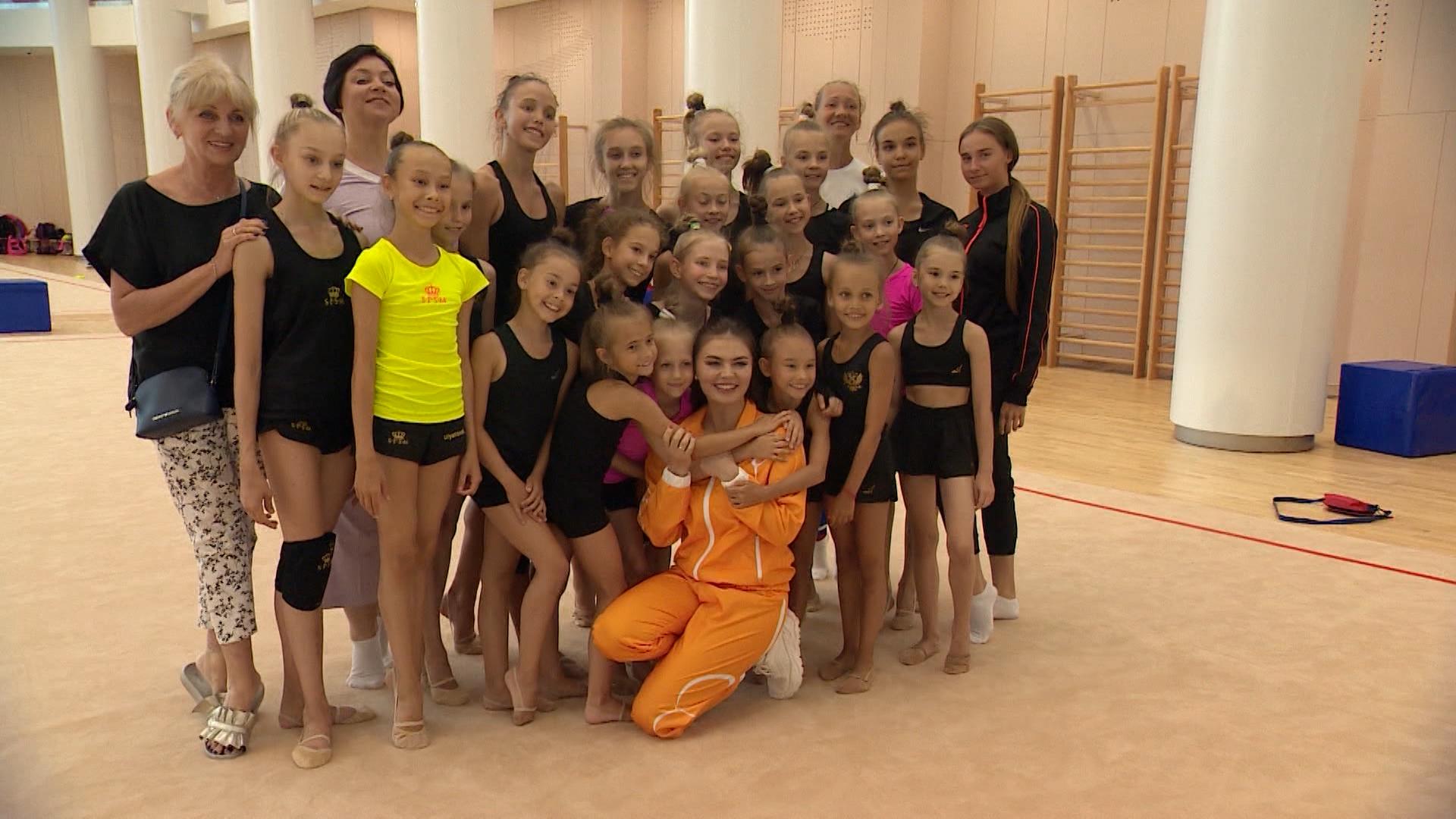 В Сочи приехали 150 самых талантливых гимнасток со всей России