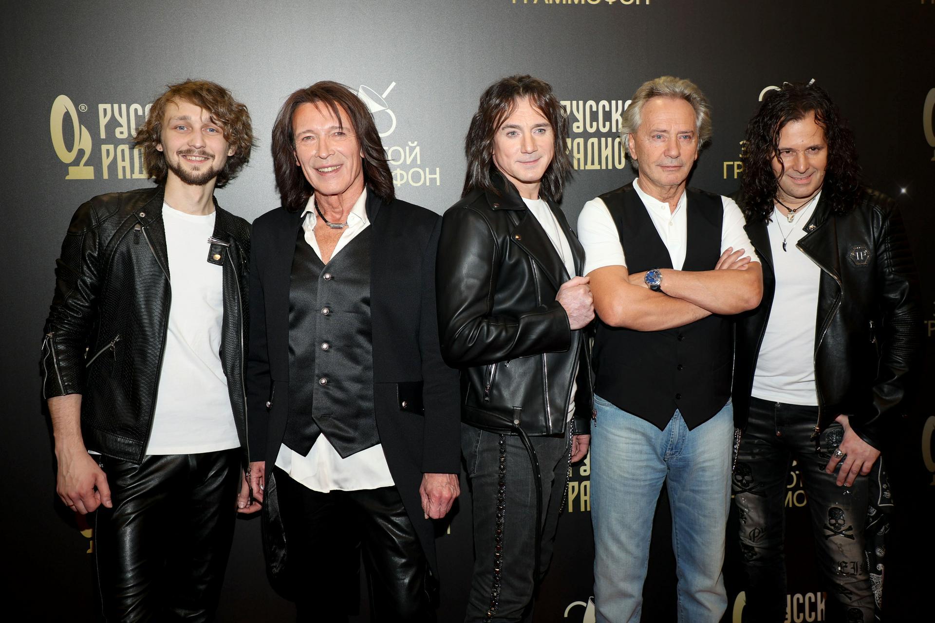 Шаман земляне. Шаман габышев с бубном. Ярослав дронов шаман. Шаман земляне. Shaman (певец).