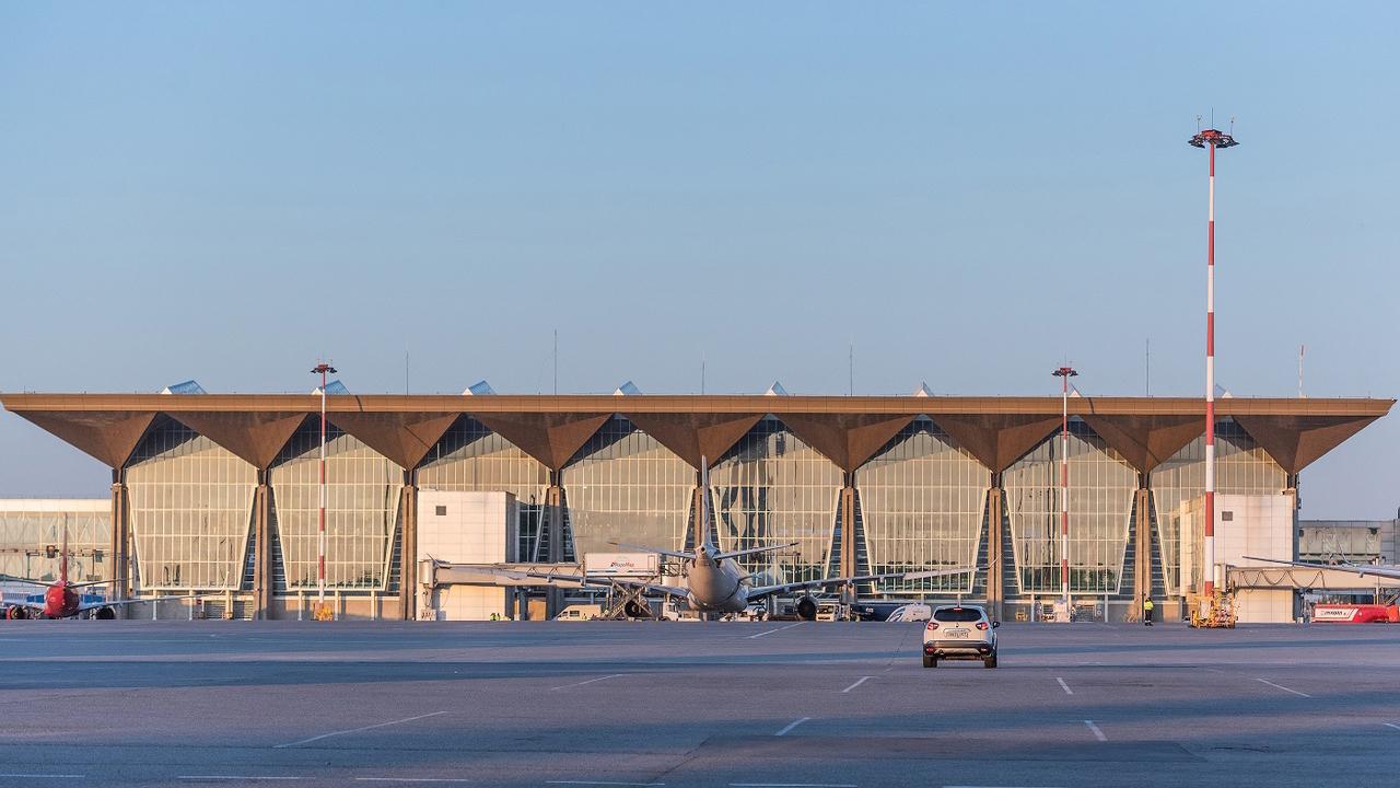 аэропорты в петербурге