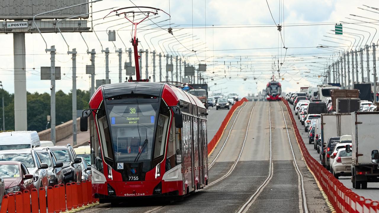 В Петербурге запустили новое приложение для оплаты наземного транспорта