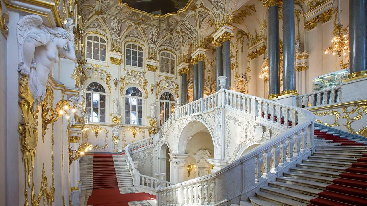 Архитектурные шедевры: замки и дворцы России