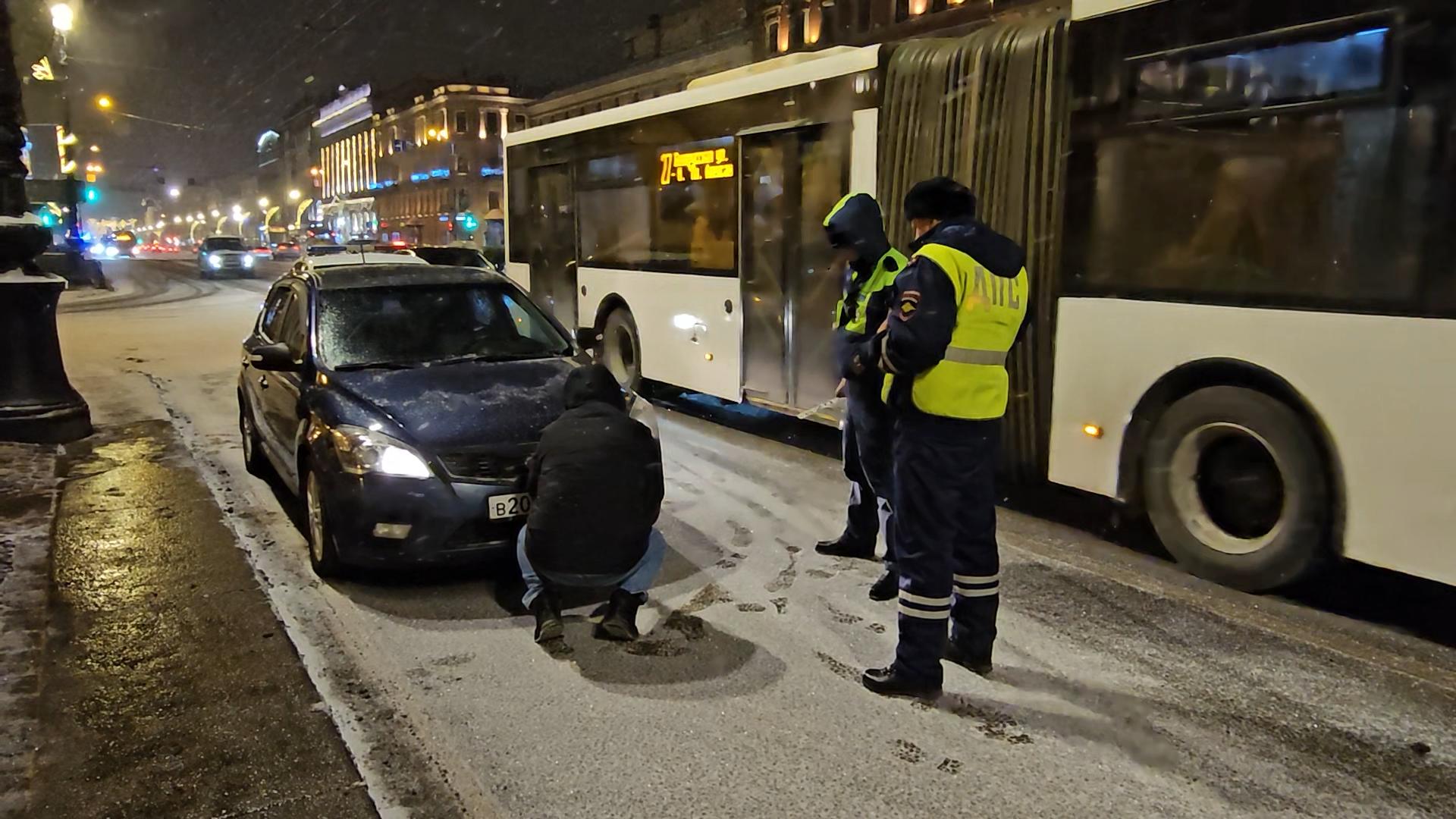 Авто раздора»: житель Ленобласти лишился номеров, чтобы его штрафы не  оплачивал тёзка