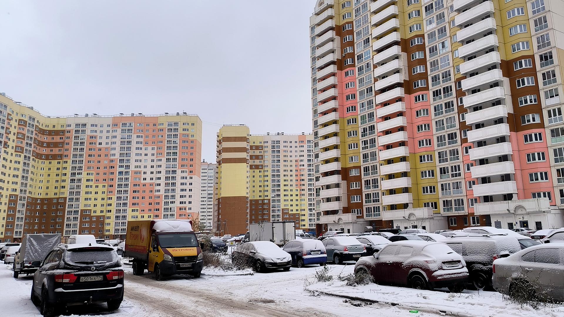 Горожане массово жалуются на плохую уборку города на портал «Наш Санкт- Петербург»