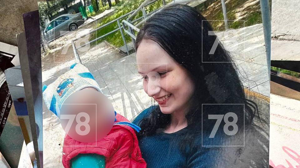 Мама увидела у сына большой член и трахнулась: 981 порно видео