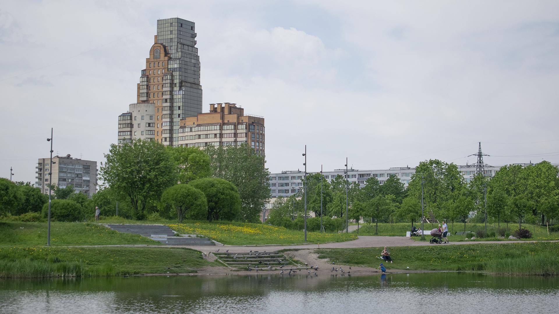 Волковский пруд в парке Интернационалистов/ Фото: wikimedia.org/Илья Шевченко