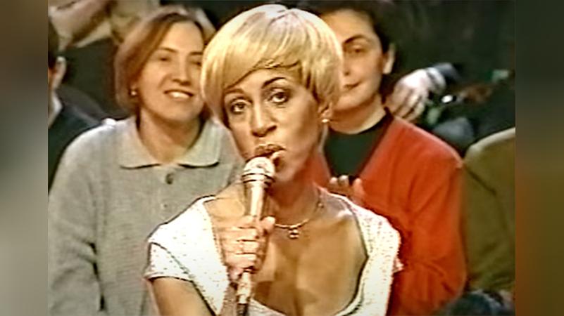 Кадр шоу «Про это