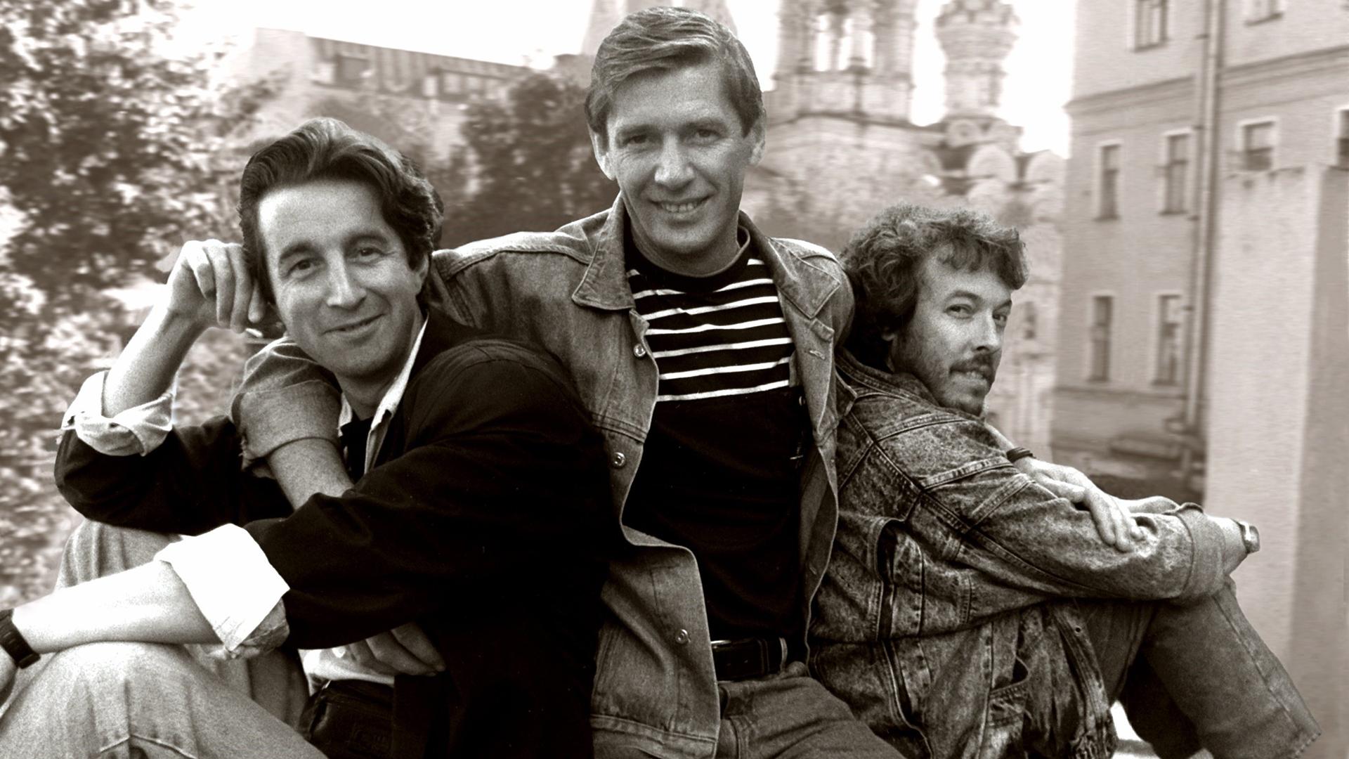 Леонид Ярмольник, Александр Абдулов и Андрей Макаревич* (признан иноагентом по решению Минюста) в начале 90-х/ Фото: Igor Gnevashev/globallookpress.com