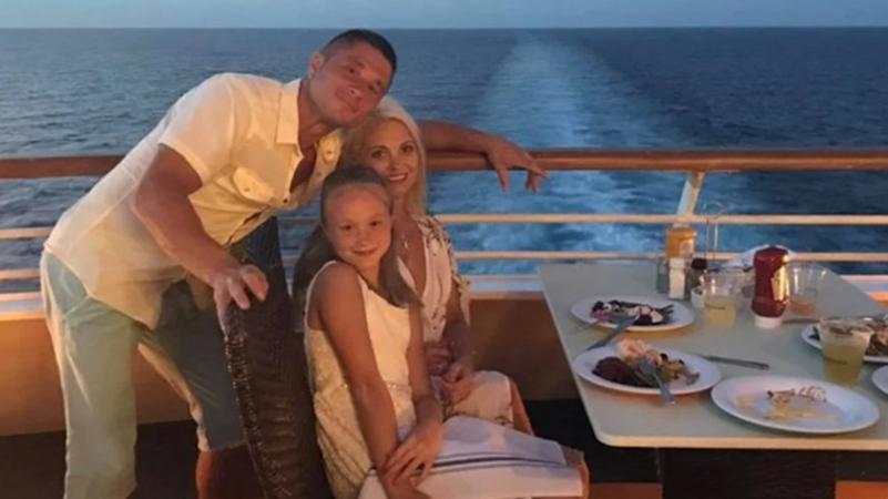 С женой и дочерью/ Фото: instagram.com(запрещён в РФ)/natalya.gudin