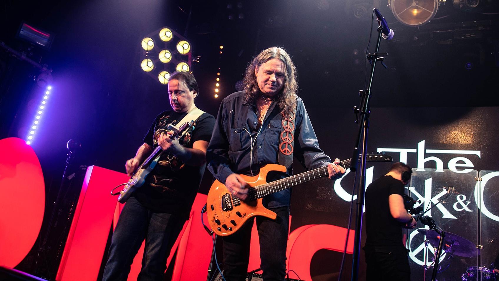 Фото: vk.com/Чиж & C°