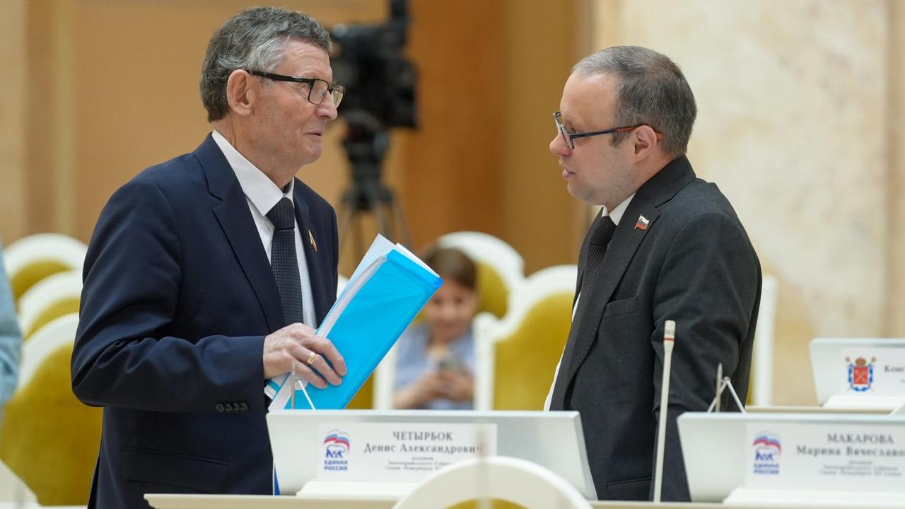 Фото: пресс-служба ЗакСа Санкт-Петербурга