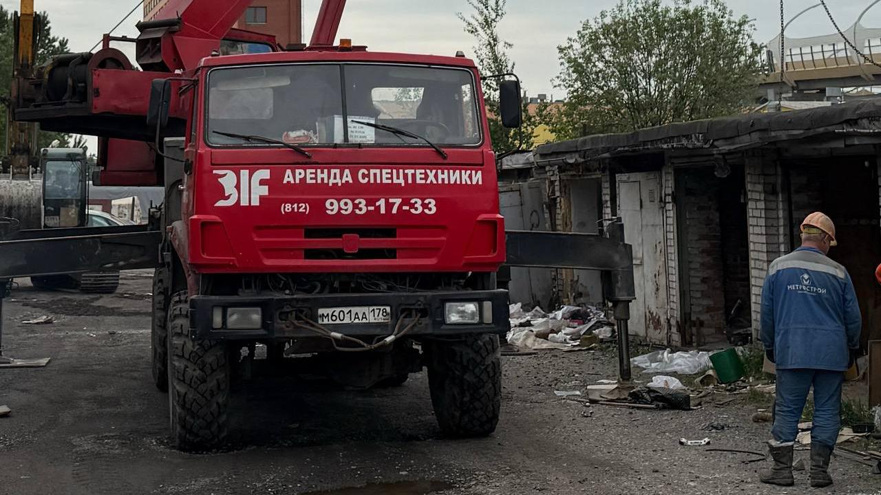 Подготовительные работы для строительства станции «Броневая»/ Фото: t.me/podzemnik_spb