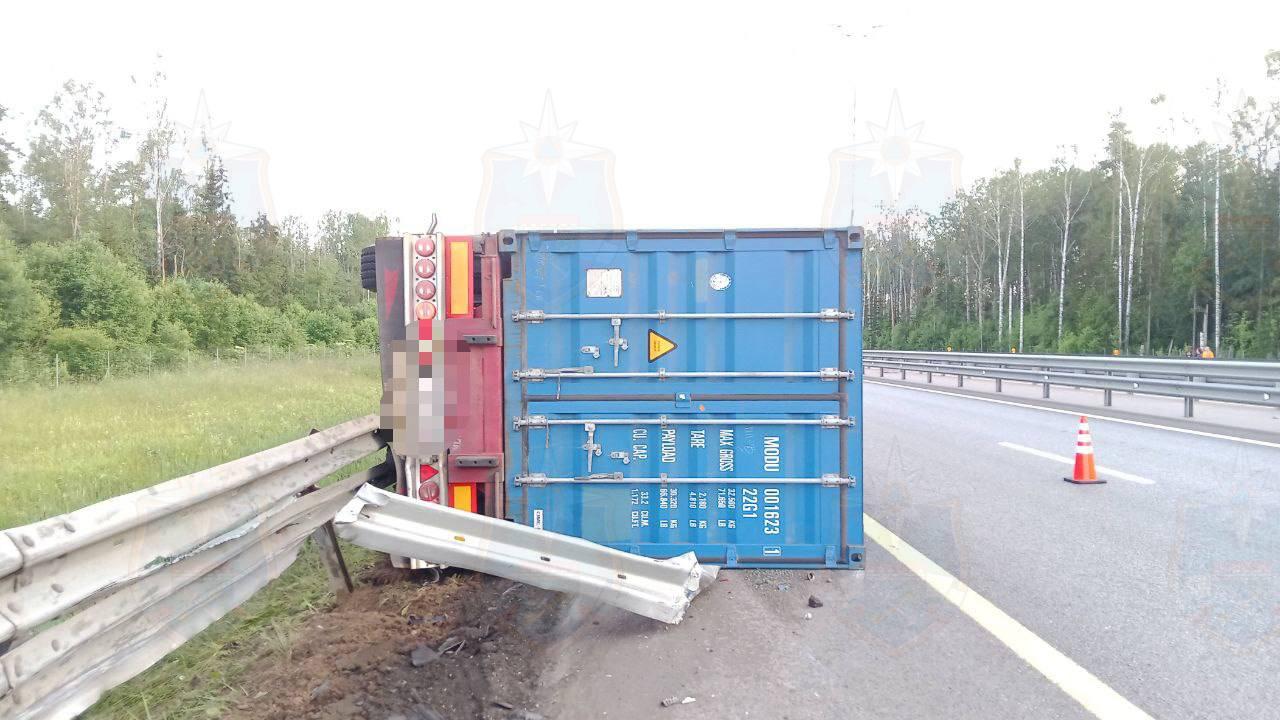 Фото: Аварийно-спасательная служба Ленобласти