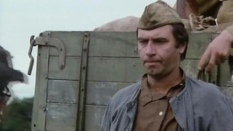 Кадр фильма «Красная вишня»/ Фото: kino-teatr.ru