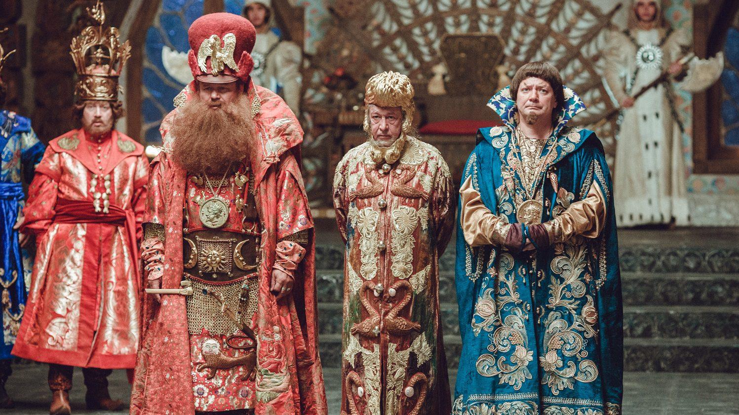 Олег Тактаров в роли воеводы (слева)/ Фото: kino-teatr.ru