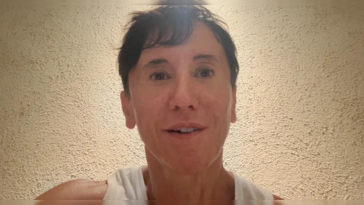 Жалаңаш егіздердің жеке суреті