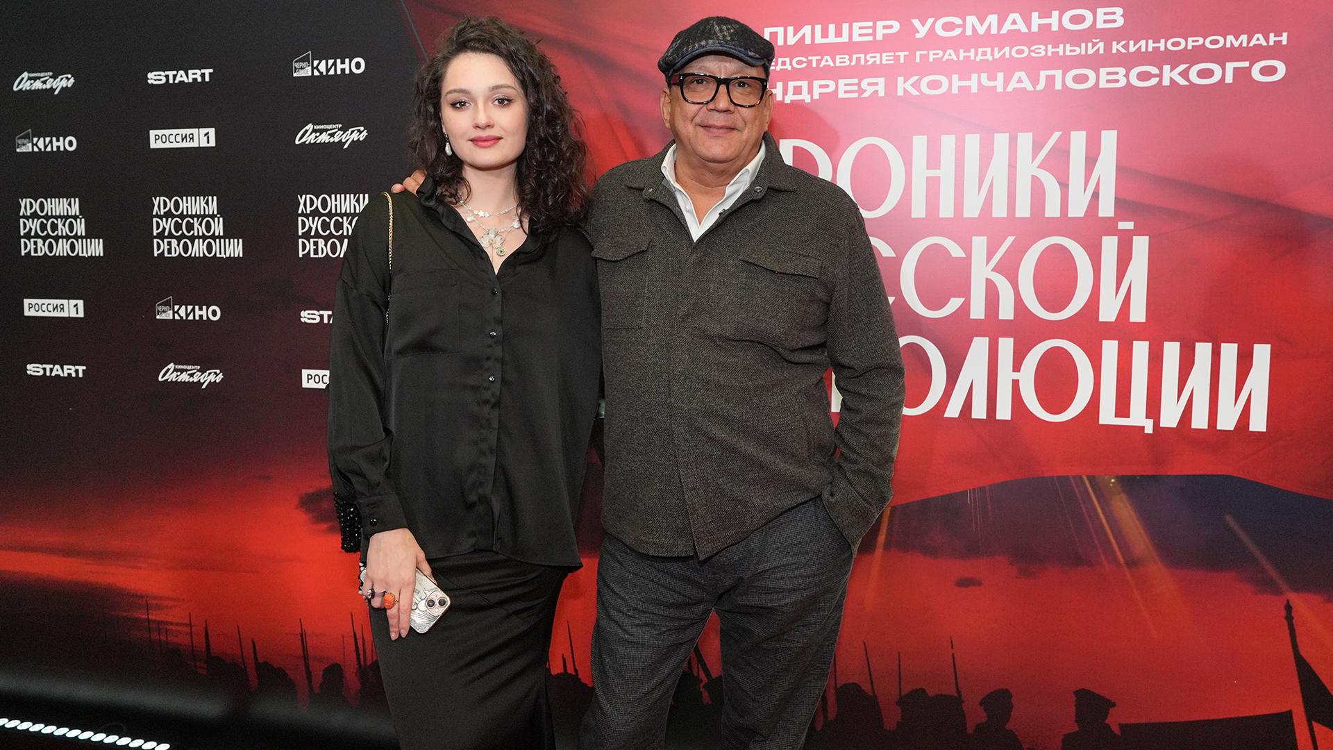 С дочерью/ Фото: ИЗВЕСТИЯ/Андрей Эрштрем