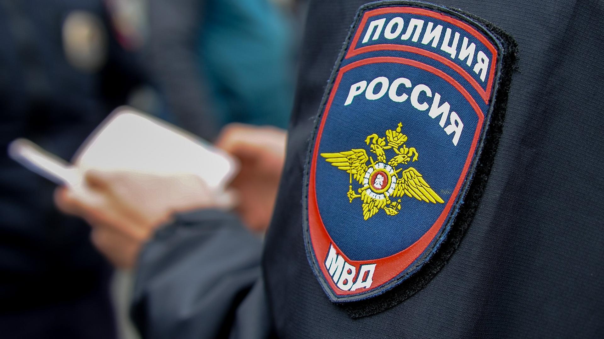 Полиция проверила почти 200 мигрантов на стройке на проспекте Будённого