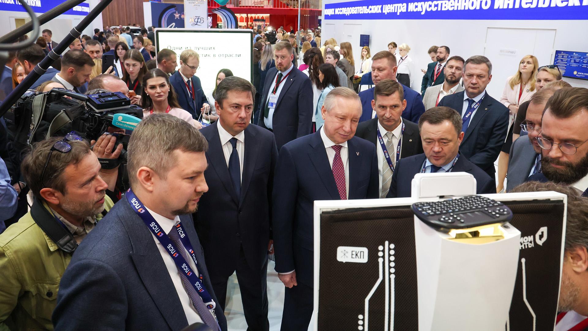 Фото: пресс-служба губернатора Санкт-Петербурга