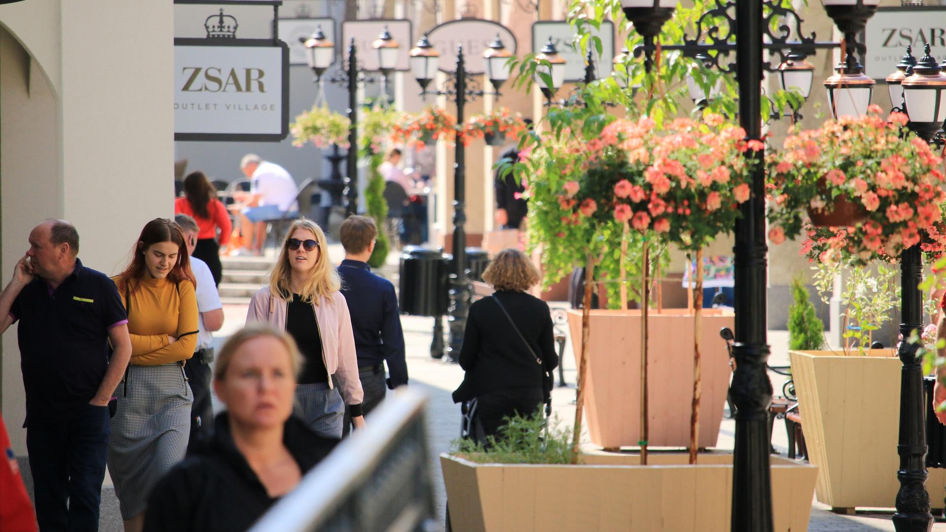 Фото: Zsar Outlet Village