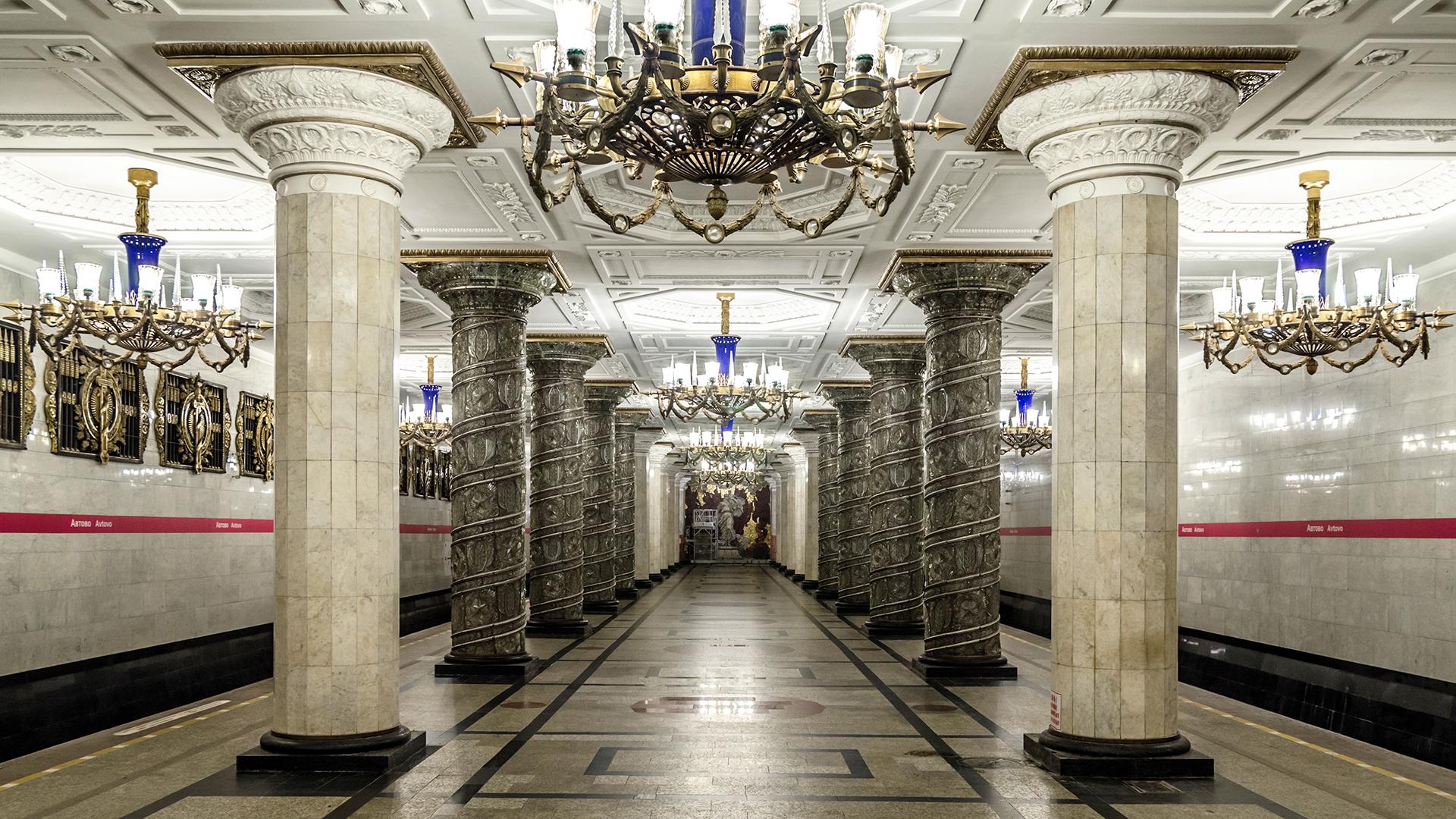 Станция «Автово»/ Фото: wikipedia.org/Alex 'Florstein' Fedorov; CC BY-SA 4.0